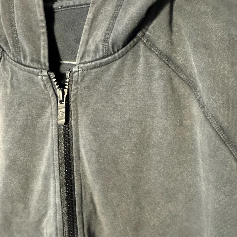 Lululemon Stonewash Gray Black Athletic Zip Front Hoodie Size 6 Used